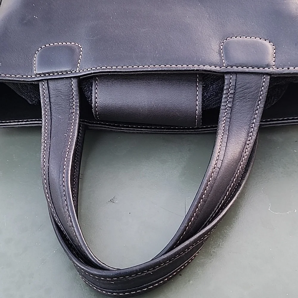 Authentic Vintage Coach Black Leather Bleecker Book Tote 9314